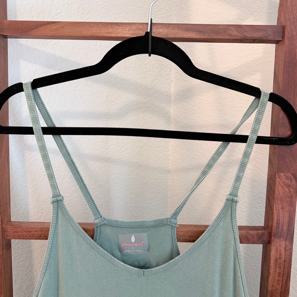 Free People Movement Hot Shot Romper Sage Green Jumpsuit Size Large - Picture 7 of 9
